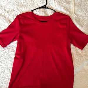 Athleta Size M never worn but no tag